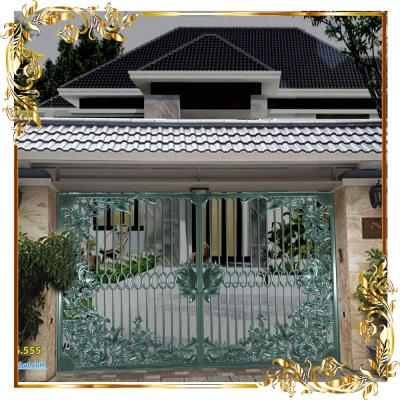 Cổng nhôm đúc hoa lá cổ điển