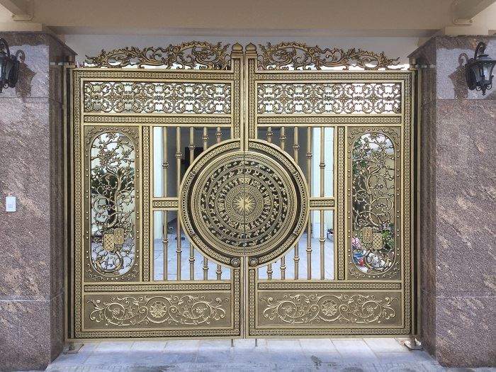 b&aacute;o gi&aacute; cổng nh&ocirc;m đ&uacute;c