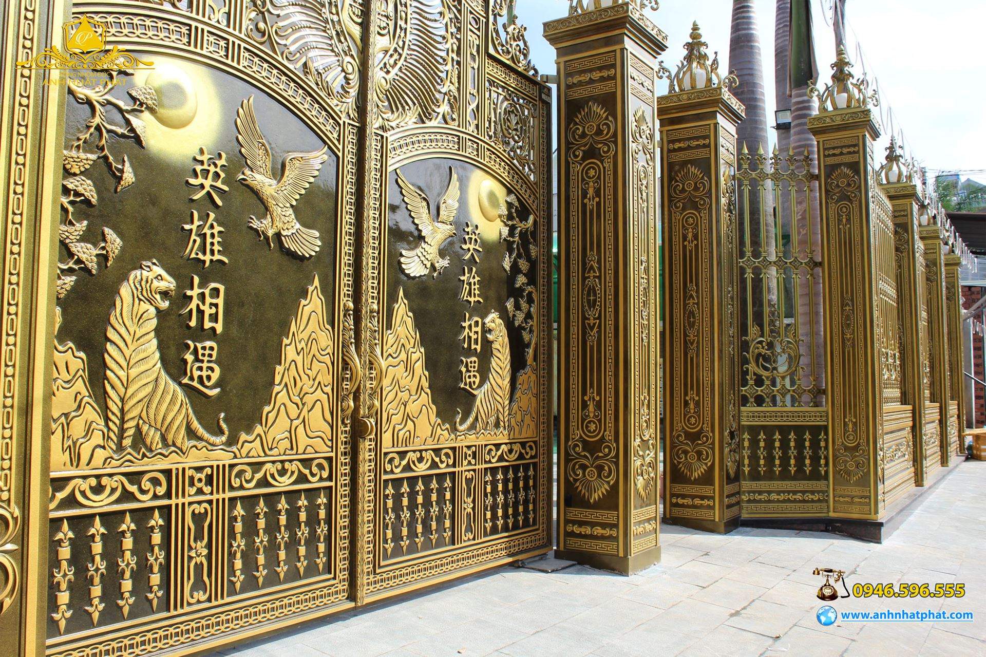 cổng nh&ocirc;m đ&uacute;c đẹp