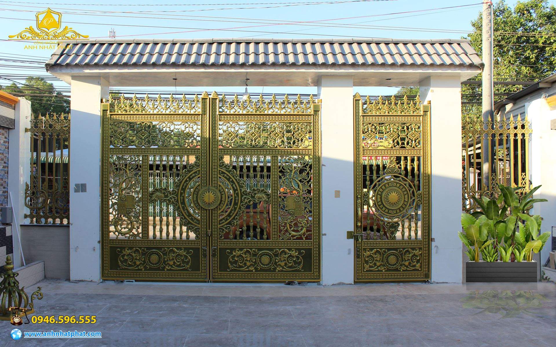 cổng nh&ocirc;m đ&uacute;c