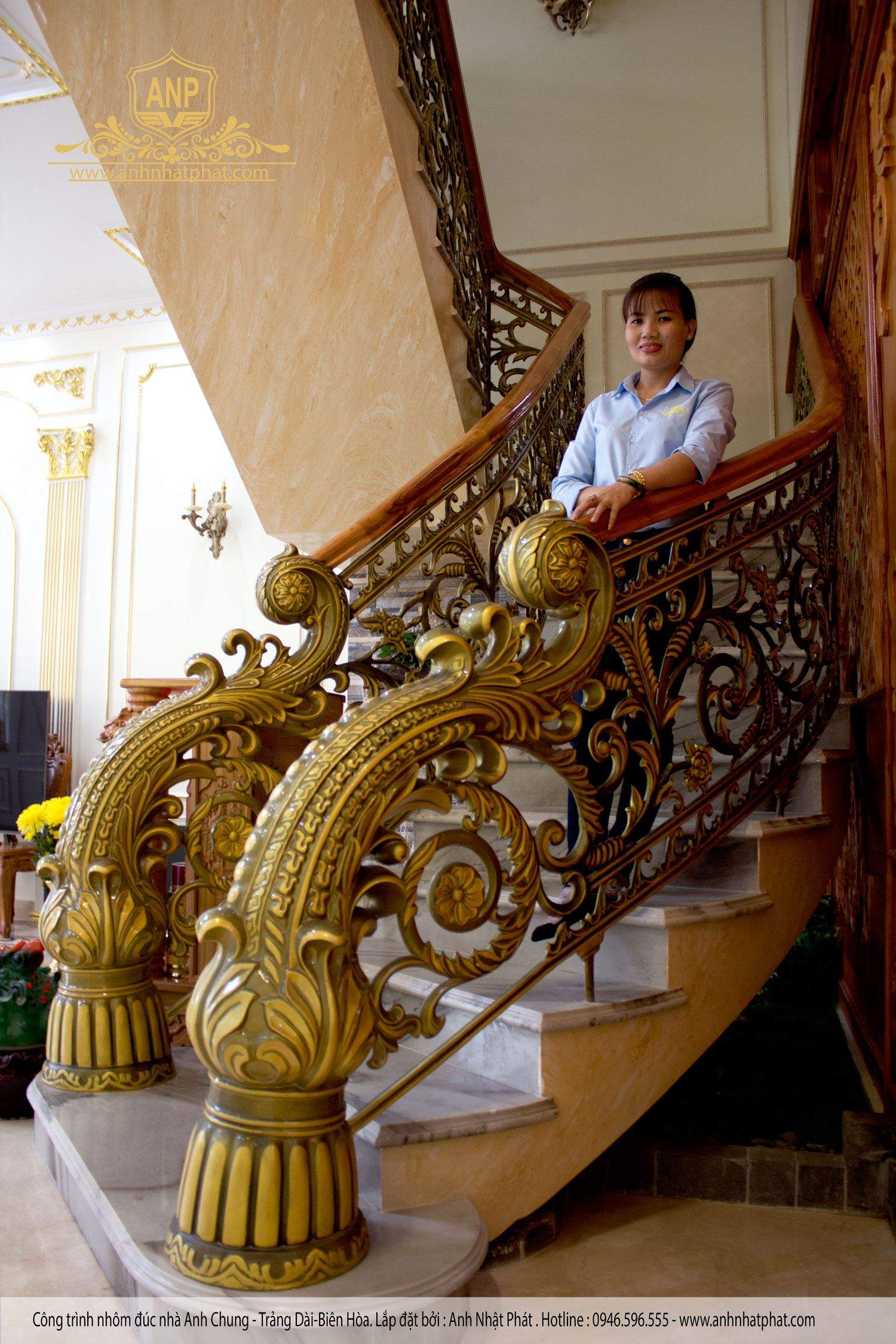 cầu thang nh&ocirc;m đ&uacute;c