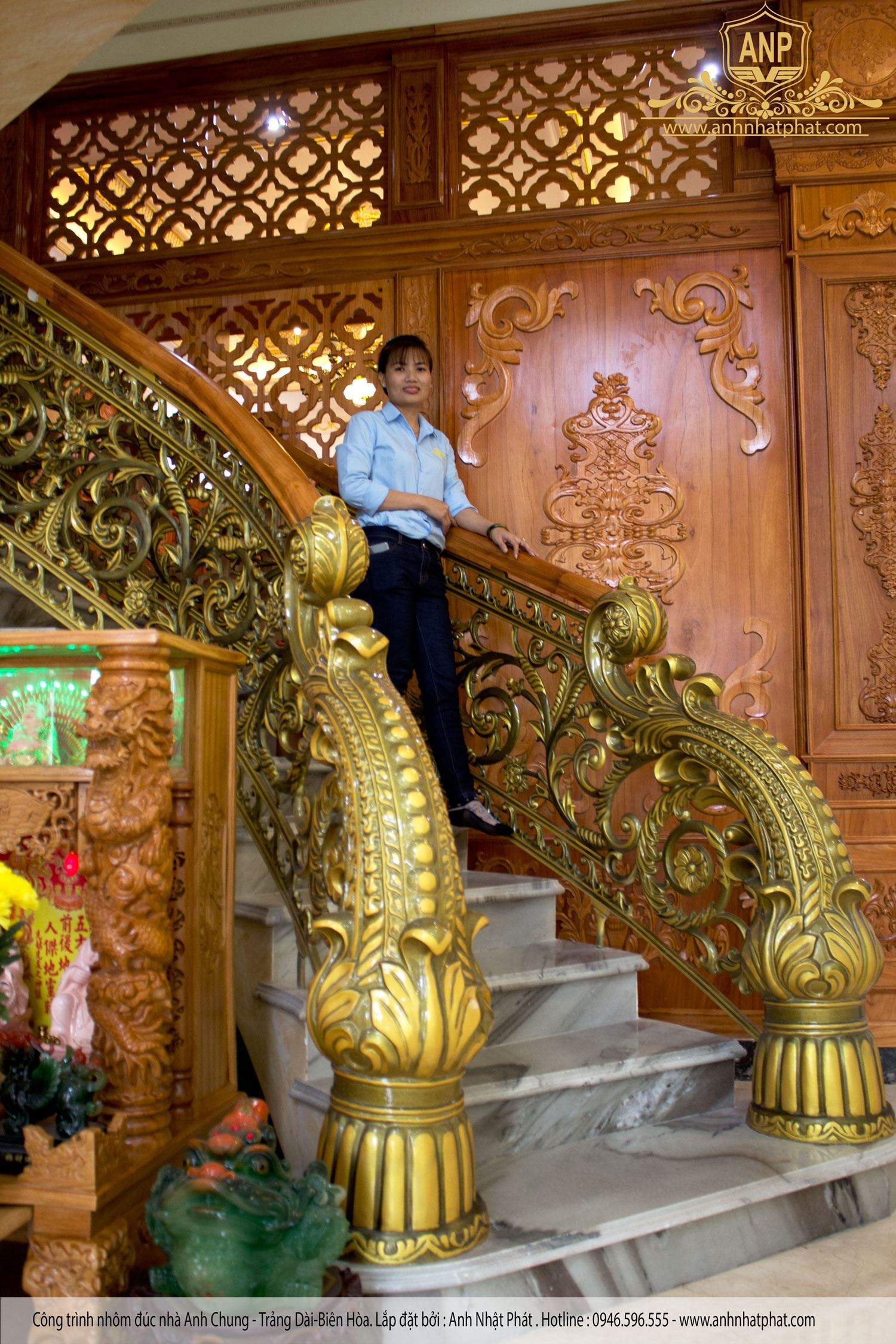 cầu thang nh&ocirc;m đ&uacute;c